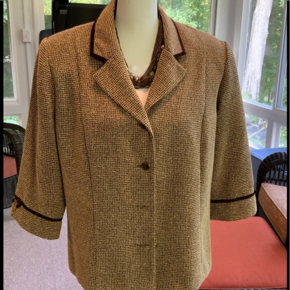 Miss Dorby Jacket